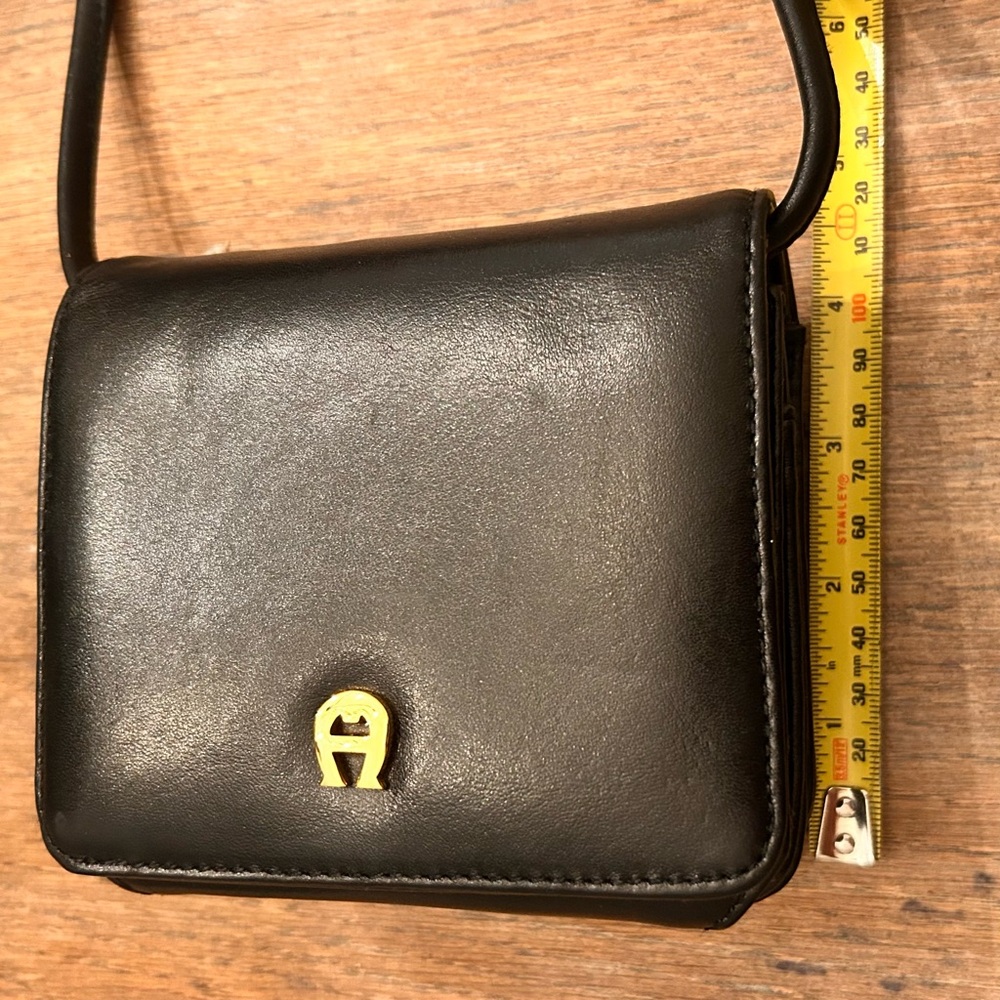 Etienne Aigner Black Leather Crossbody Bag - Picture 6 of 14